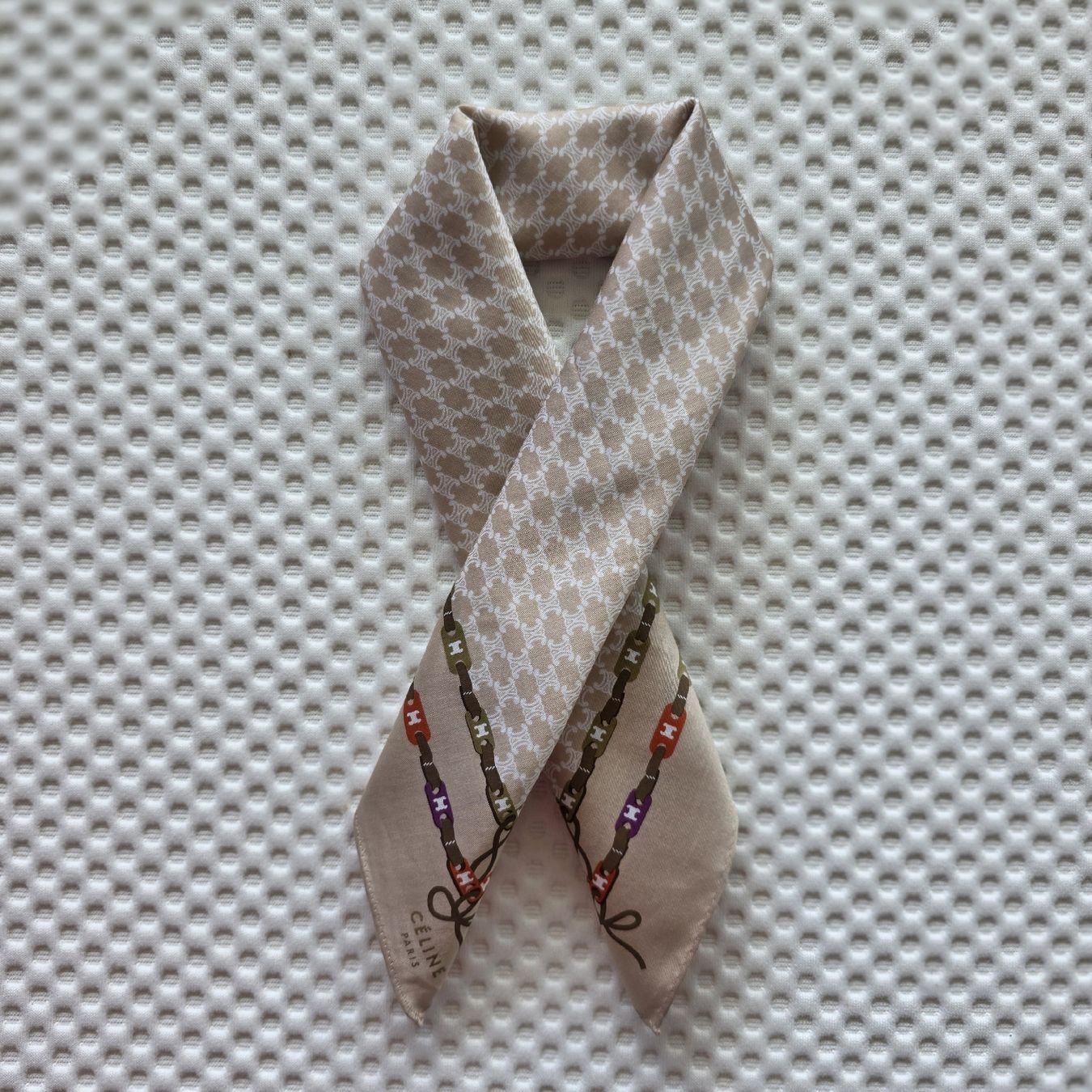 Celine Foulard & Sciarpe: CELINE Baumwolltuch 50x50 cm – Nuovo e nell'imballaggio originale da Zürich venduto da LIMAR 4