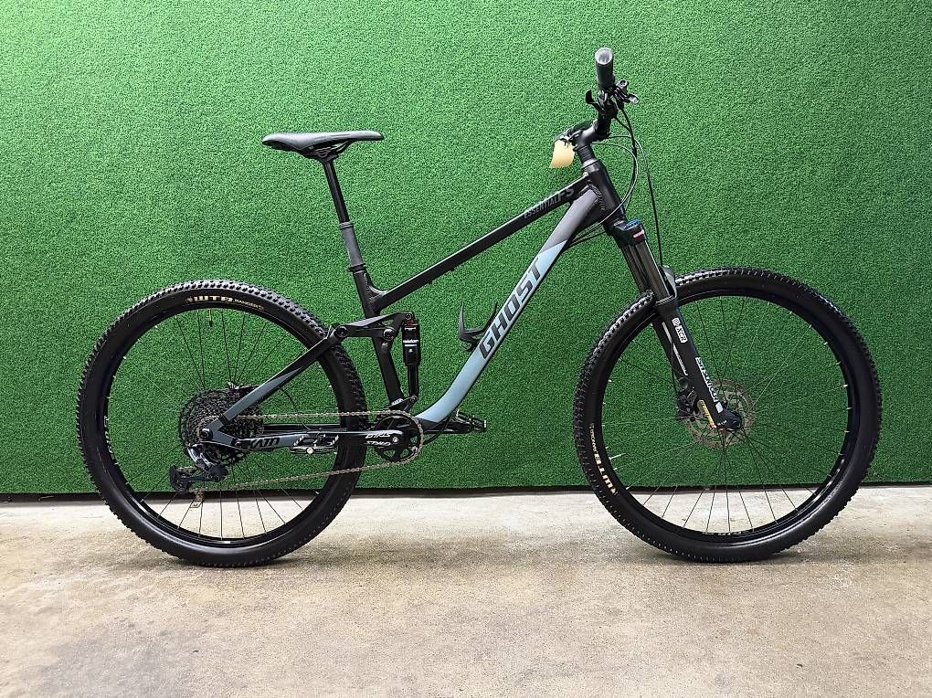 Velos: Top Fully Ghost Kato Essential Mountainbike  – Gebraucht aus Effretikon von ResulH