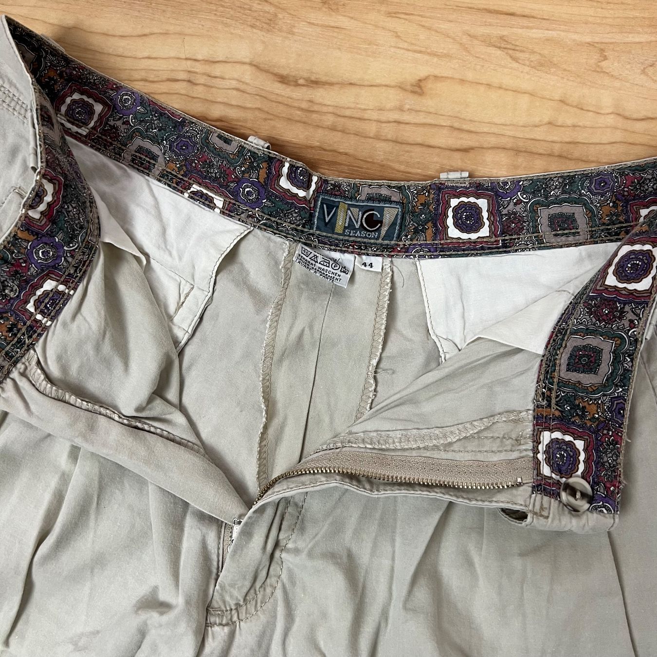 Hosen: Vintage Vinci Shorts – Gebraucht aus Herisau von 1asupply 2