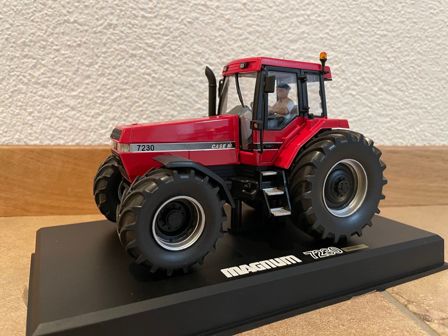 Case IH Trattori: CASE IH Magnum 7230 – Nuovo e nell'imballaggio originale da Kreuzlingen venduto da Stefan1150