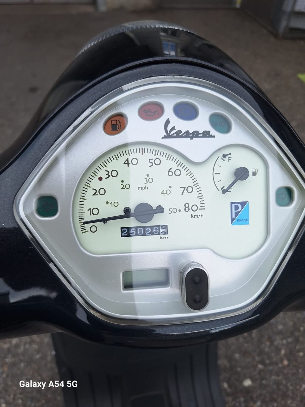 Piaggio Scooters: Vespa LX 4T 50cc – Gebraucht aus Gossau ZH von Giankiss55 5