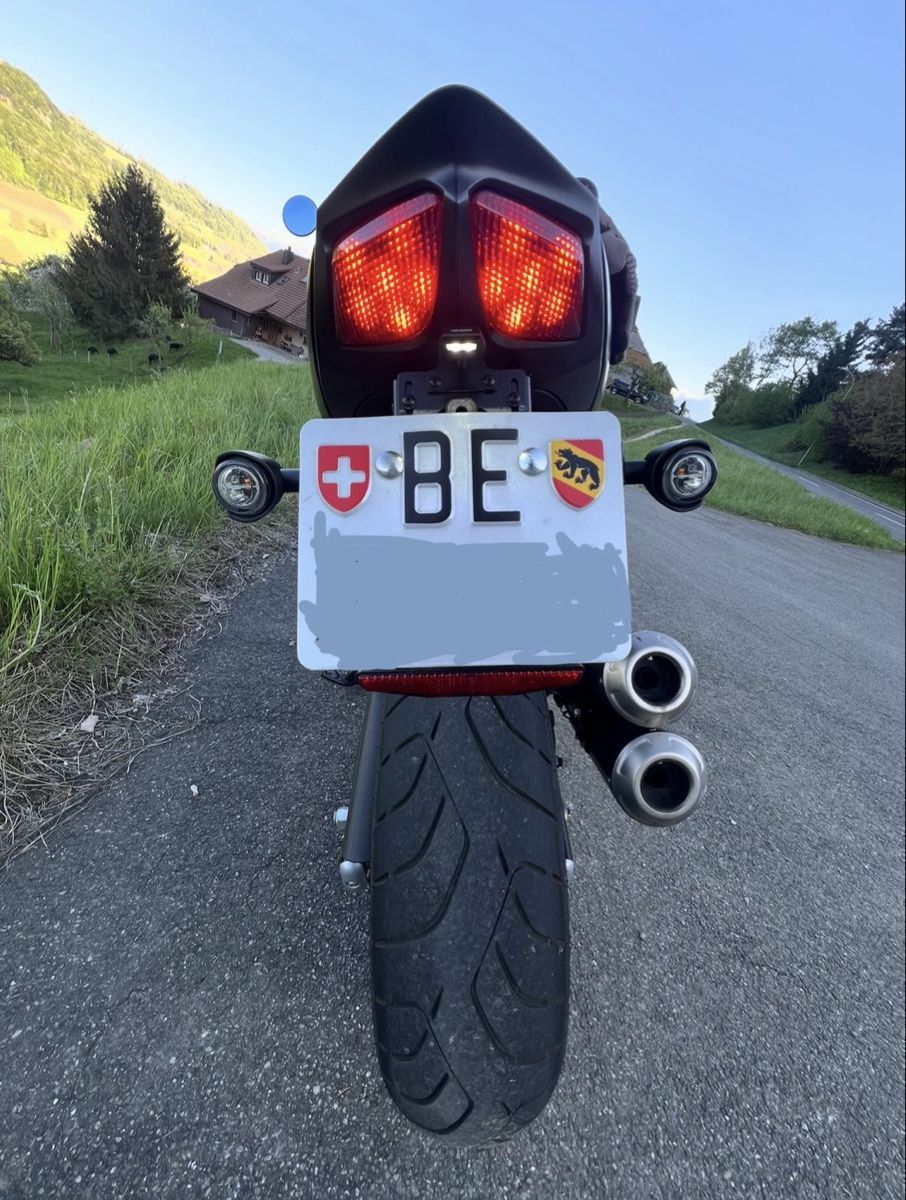 Suzuki Strada: SUZUKI SV650 – Usato da Thun venduto da Lololori 3
