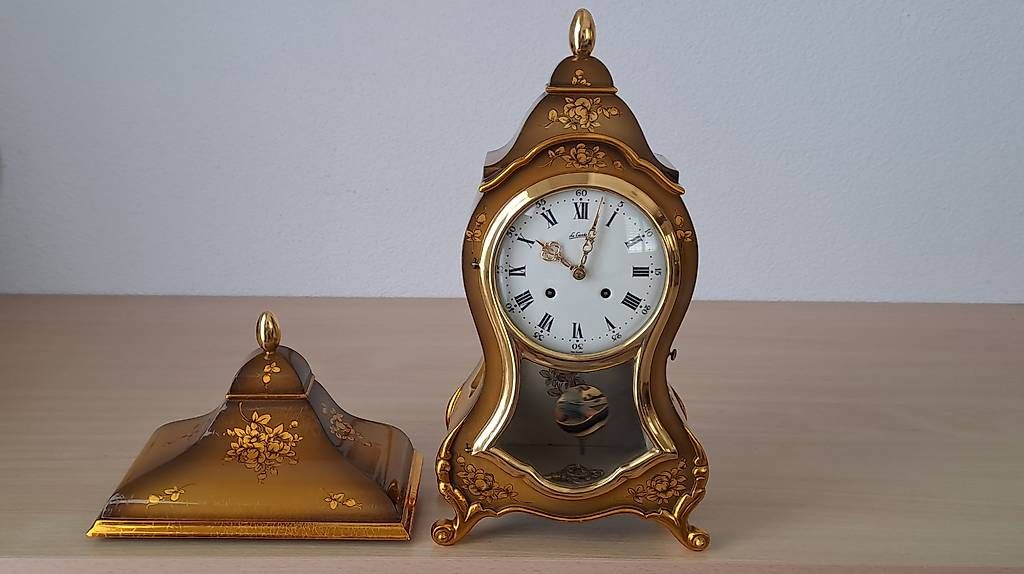 Orologi: Wanduhr Neuenburg Le Castel – Usato da Wolfhausen venduto da Bruno1504 2