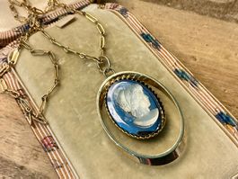 VINTAGE ANHÄNGER AN KETTE MODESCHMUCK AUS 70-ER, FRANKREICH