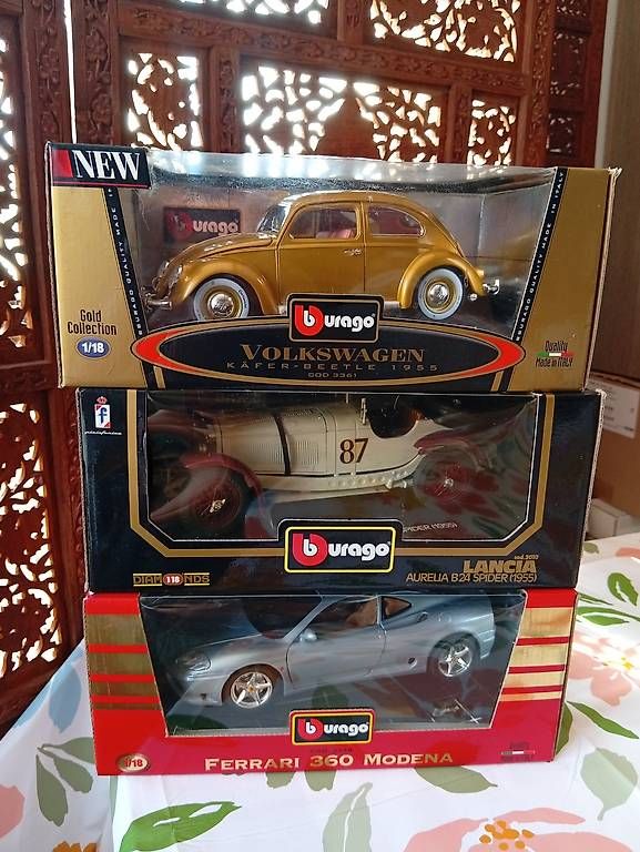 Modellini d'auto: Collezione modellini automobili Burago  – Usato da Vezio venduto da 41181 4