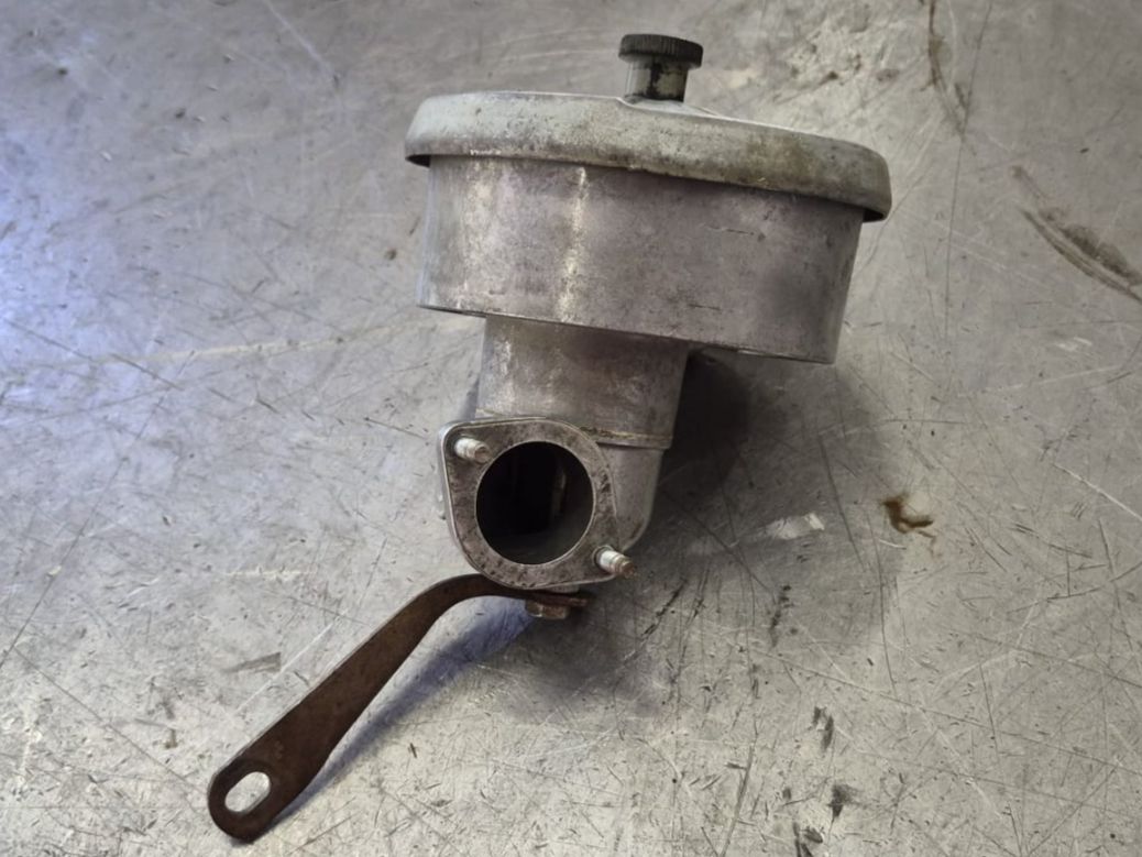 Motori: MAG Motor Luftfilter kpl. – Usato da Niederwil AG venduto da Maeder_AG 5