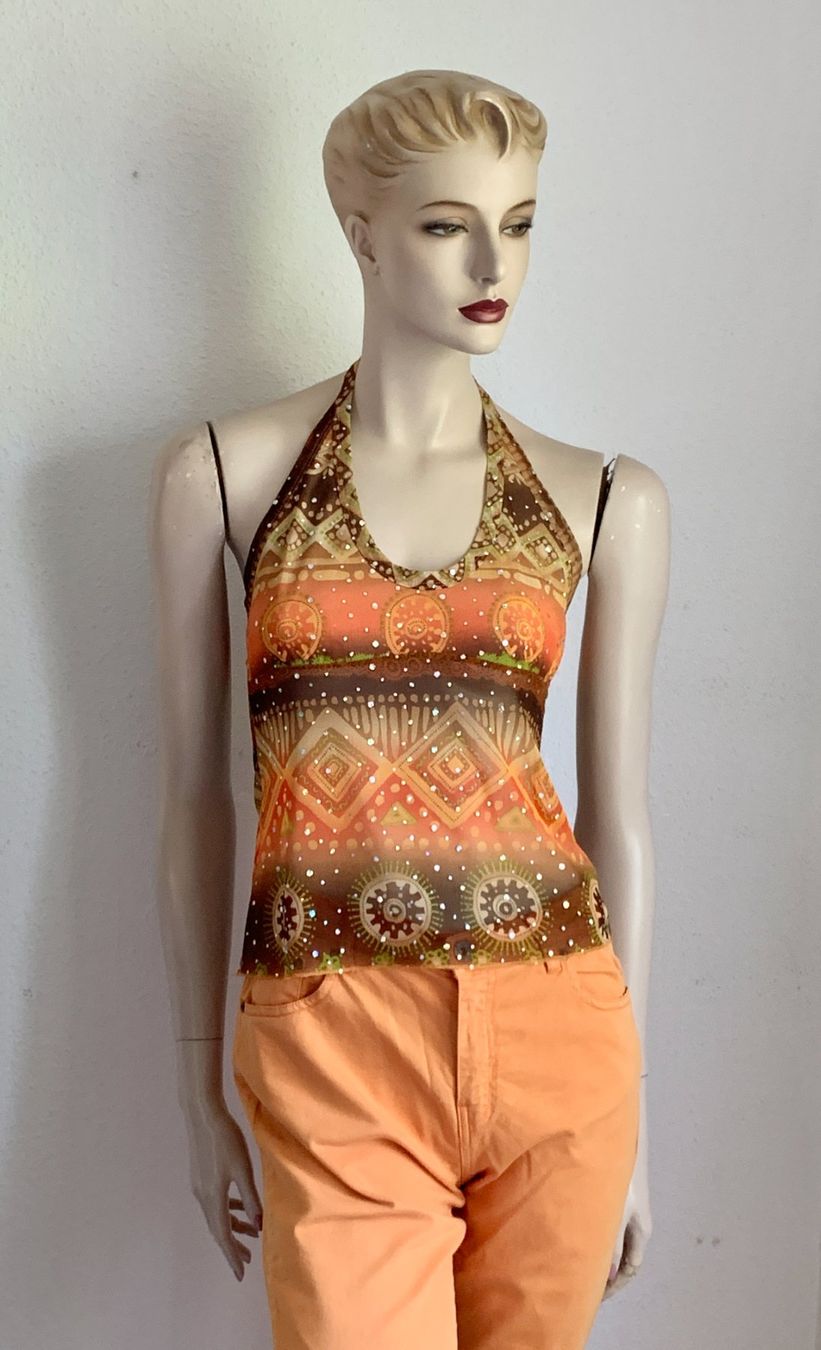 Top: Neckholder Top im Glitzer Boho-Look mit Jeans – Usato da Kloten venduto da Nephty 5
