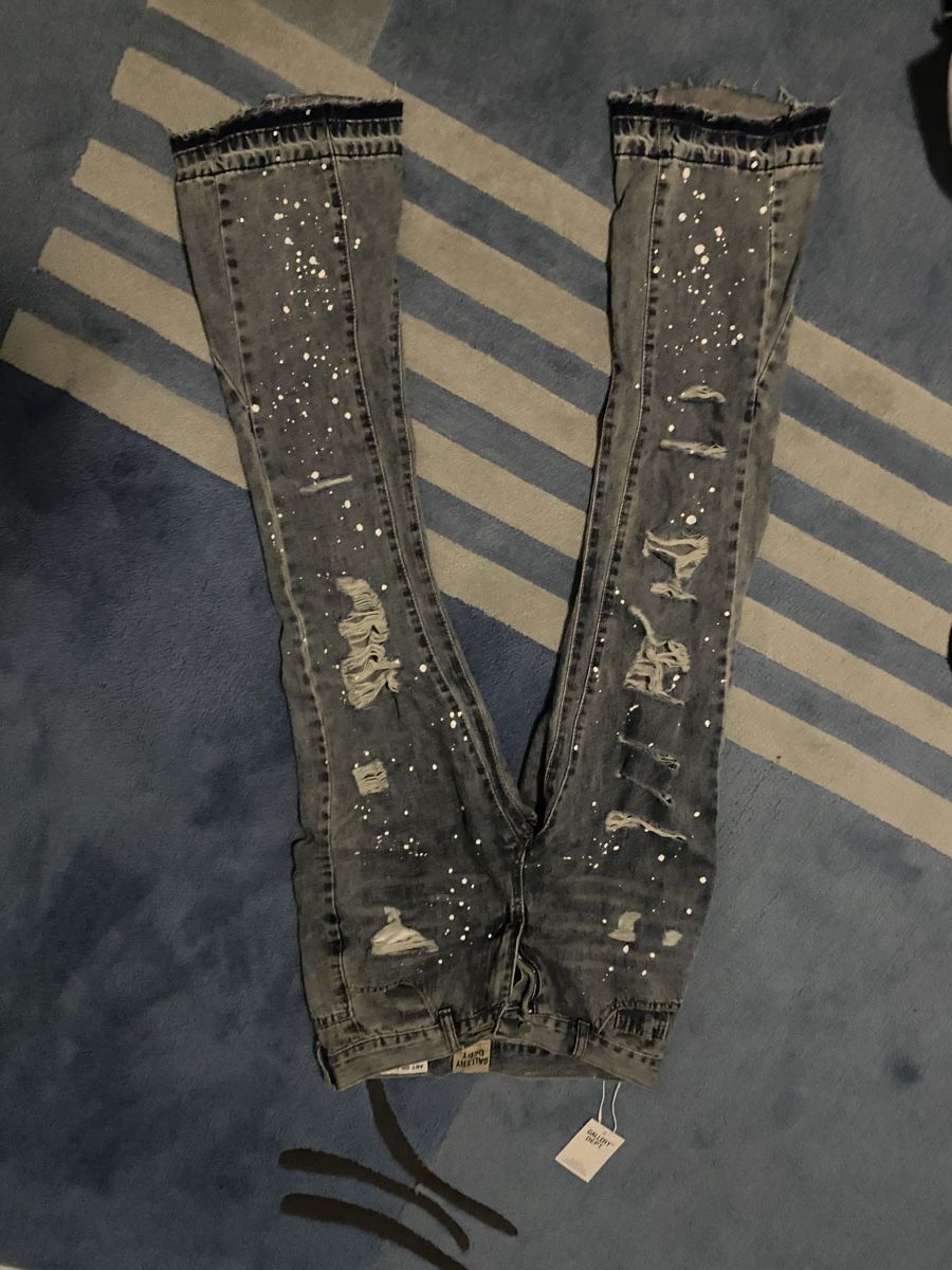 Jeans: Jeans – Nuovo e nell'imballaggio originale da Pratteln venduto da fra_rd8j