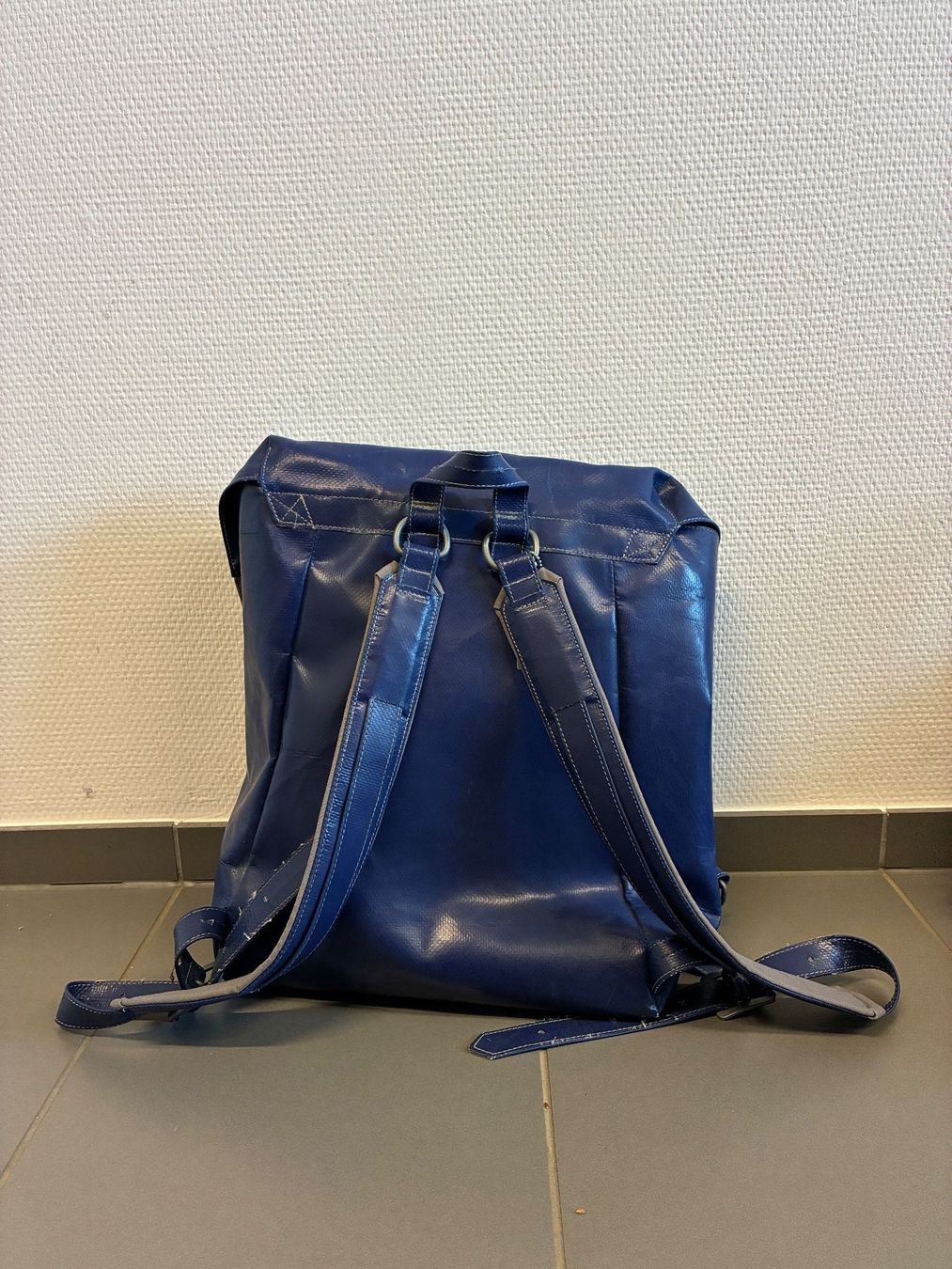 Freitag Zaini: Freitag Rucksack R522 TSCHINGEL – Usato da Adlikon venduto da haruisu 1