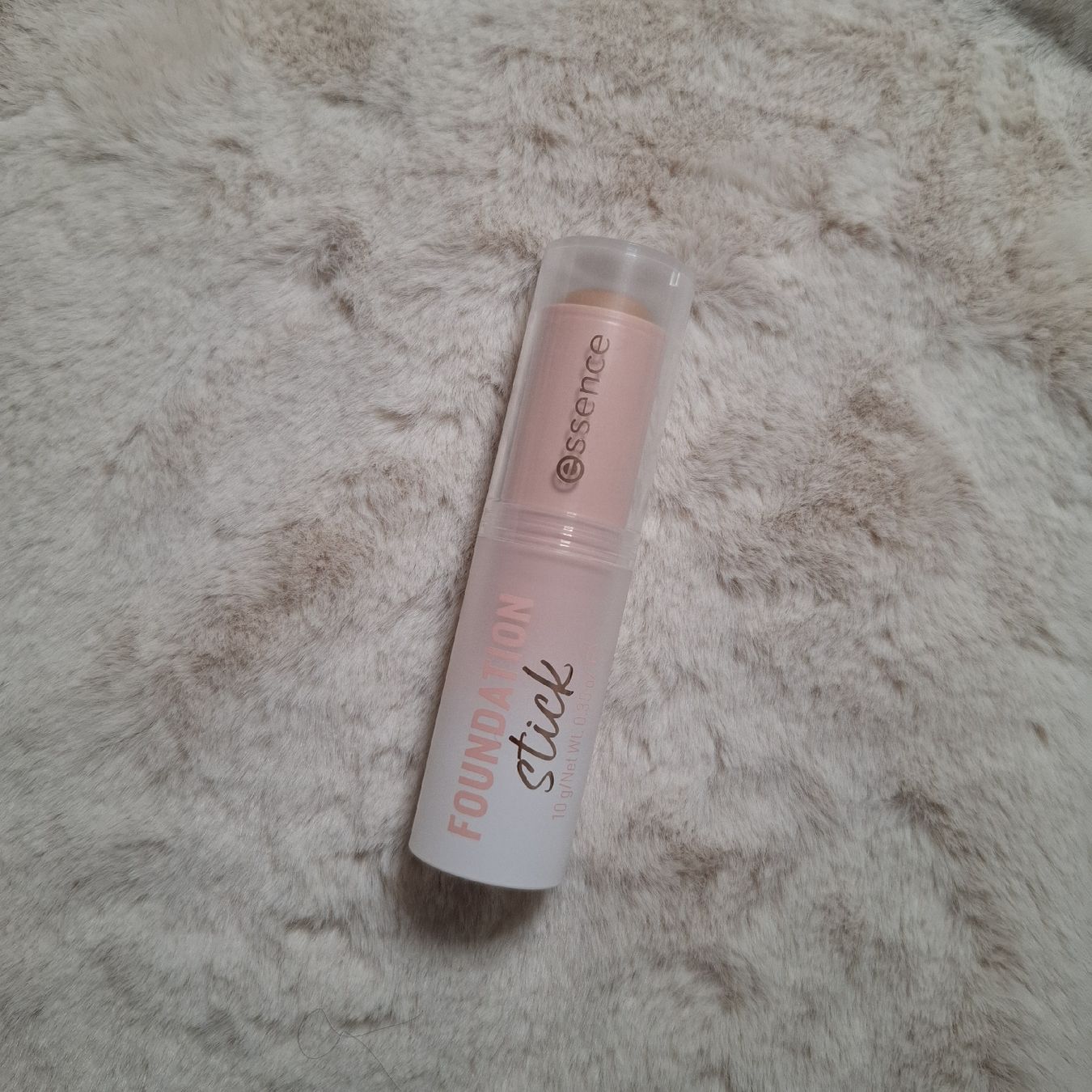 Make-up: Essence Foundation Stick – Neu (gemäss Beschreibung) aus Pully von ssh_jym6
