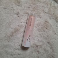 Essence Foundation Stick