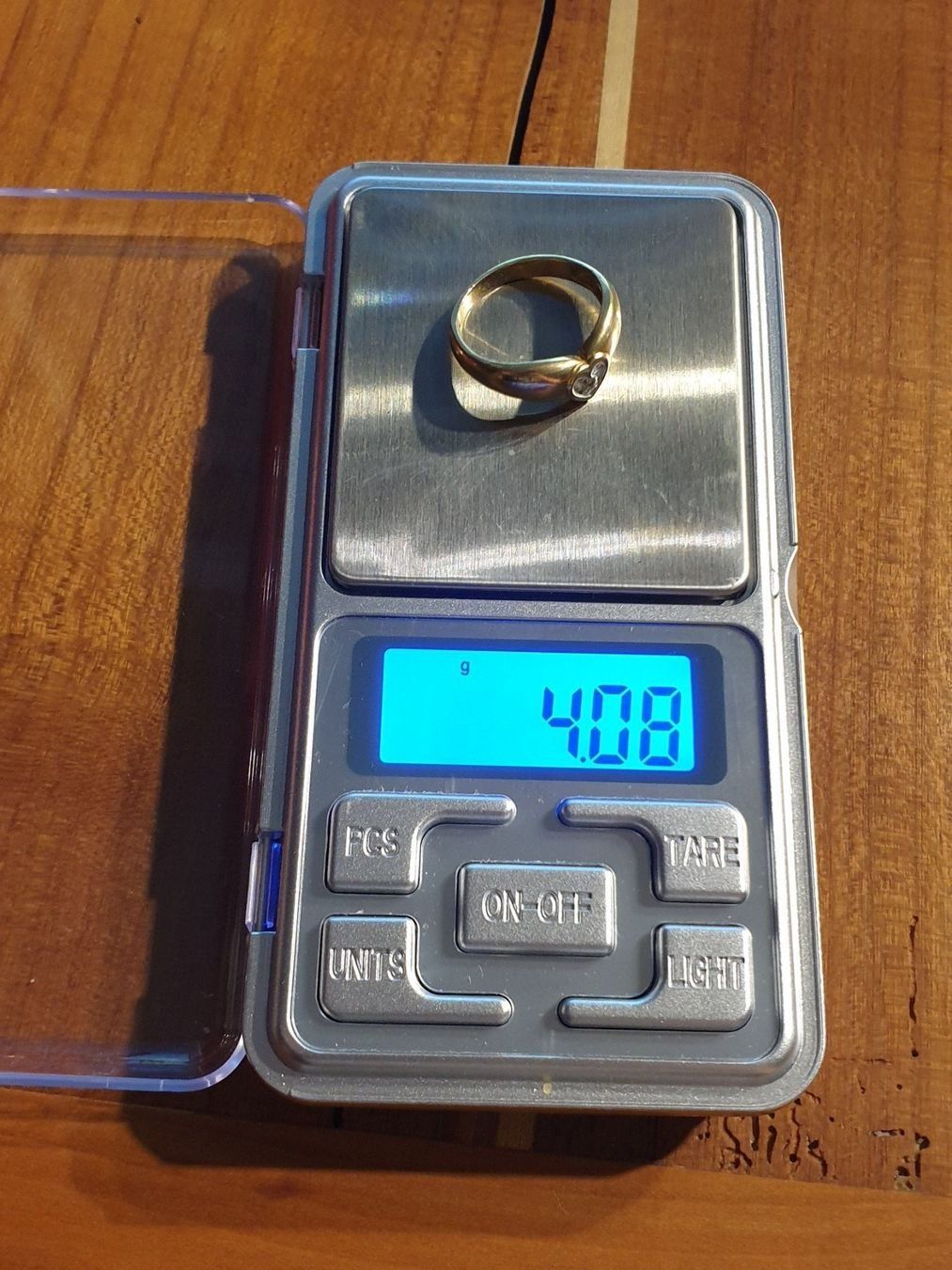 Ringe: Goldring 750er mit 3 Brillanten – Gebraucht aus Belp von Ginus85 3