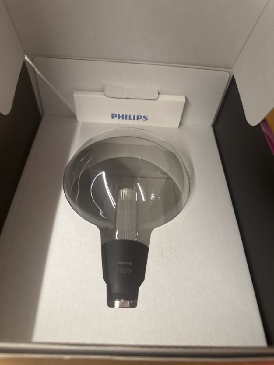 Philips Lampade: Philips Hue Bulb E27 new – Nuovo (secondo la descrizione) da Uster venduto da Benlepfaff 1