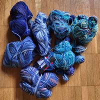 Resten Sockenwolle Bunt blau