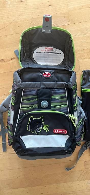 Borse & Zaini: Step by Step Schulrucksack Set inkl. Turnsack – Usato da Meinisberg venduto da moi_p7q2 1
