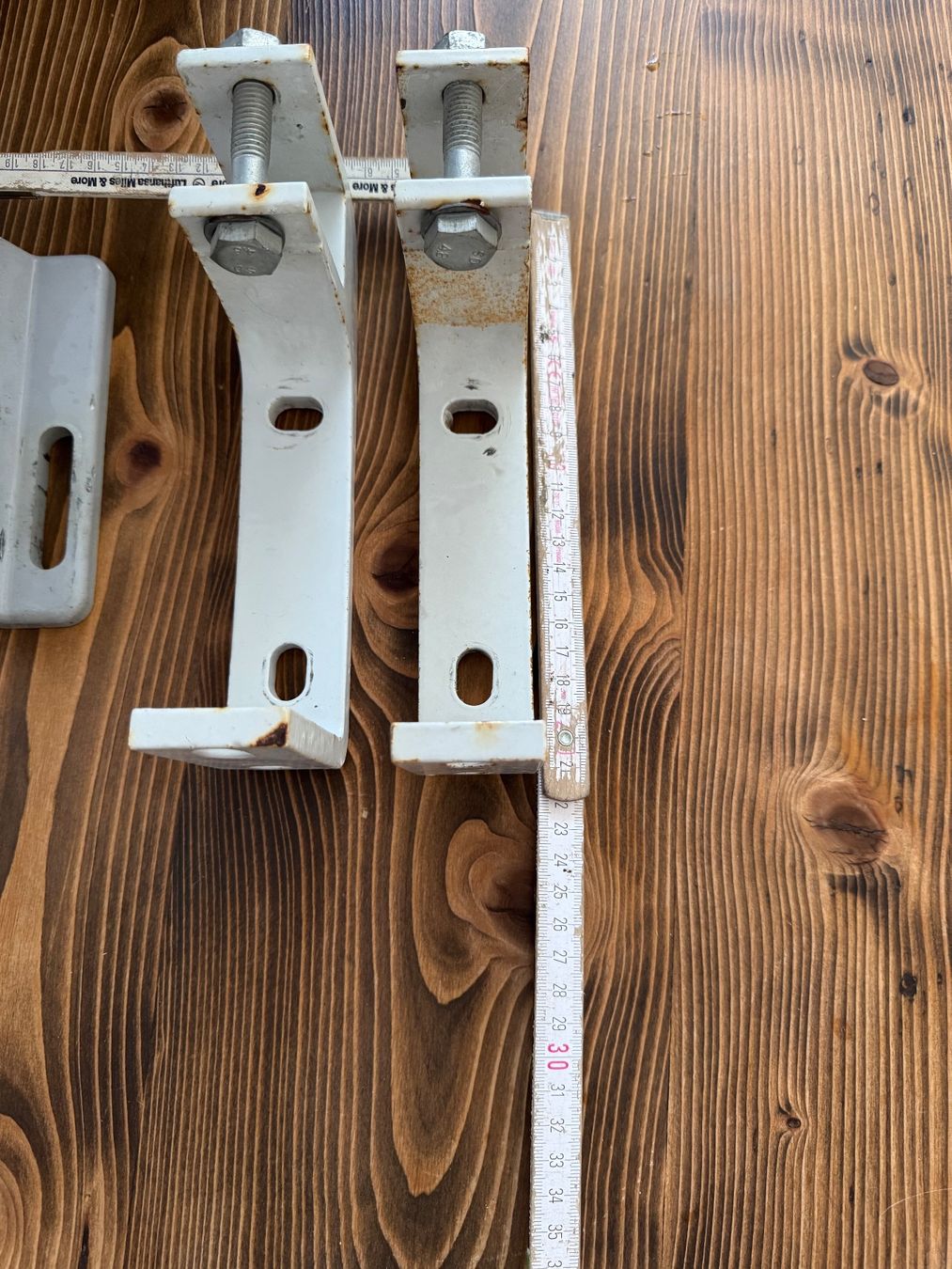 Supporti a parete: Storenhalterungen Metall 3 Stk. Gebraucht – Usato da Arisdorf venduto da imbeck 3