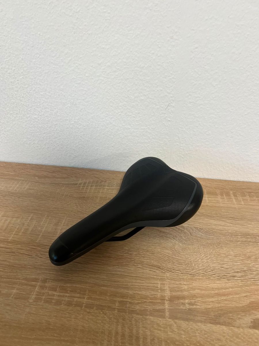 Merida Pièces détachées: Fahrradsattel Merida – Neuf (Voir description) à Rorschacherberg par pol_2pw7 4