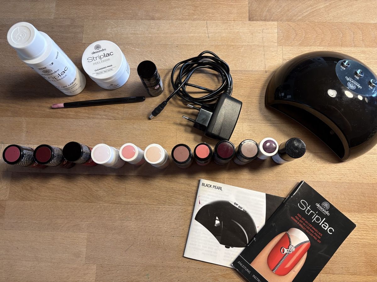 Unghie finte: Striplac Set von alessandro – Usato da Milken venduto da Miwa12