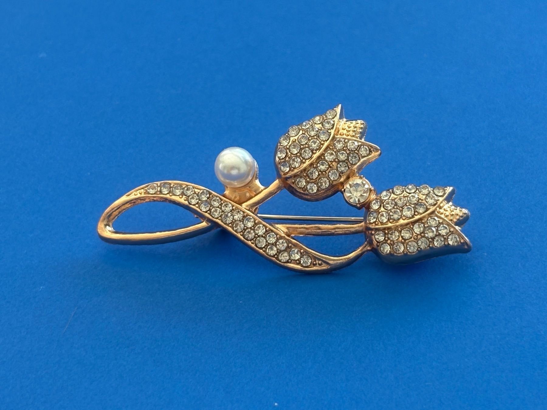 Broschen & Nadeln: Luxus Elegante  Brosche mit Kunstperlen Farbe: Gold / Rosé – Neu (gemäss Beschreibung) aus Biel-Bienne von Roserosse13 1