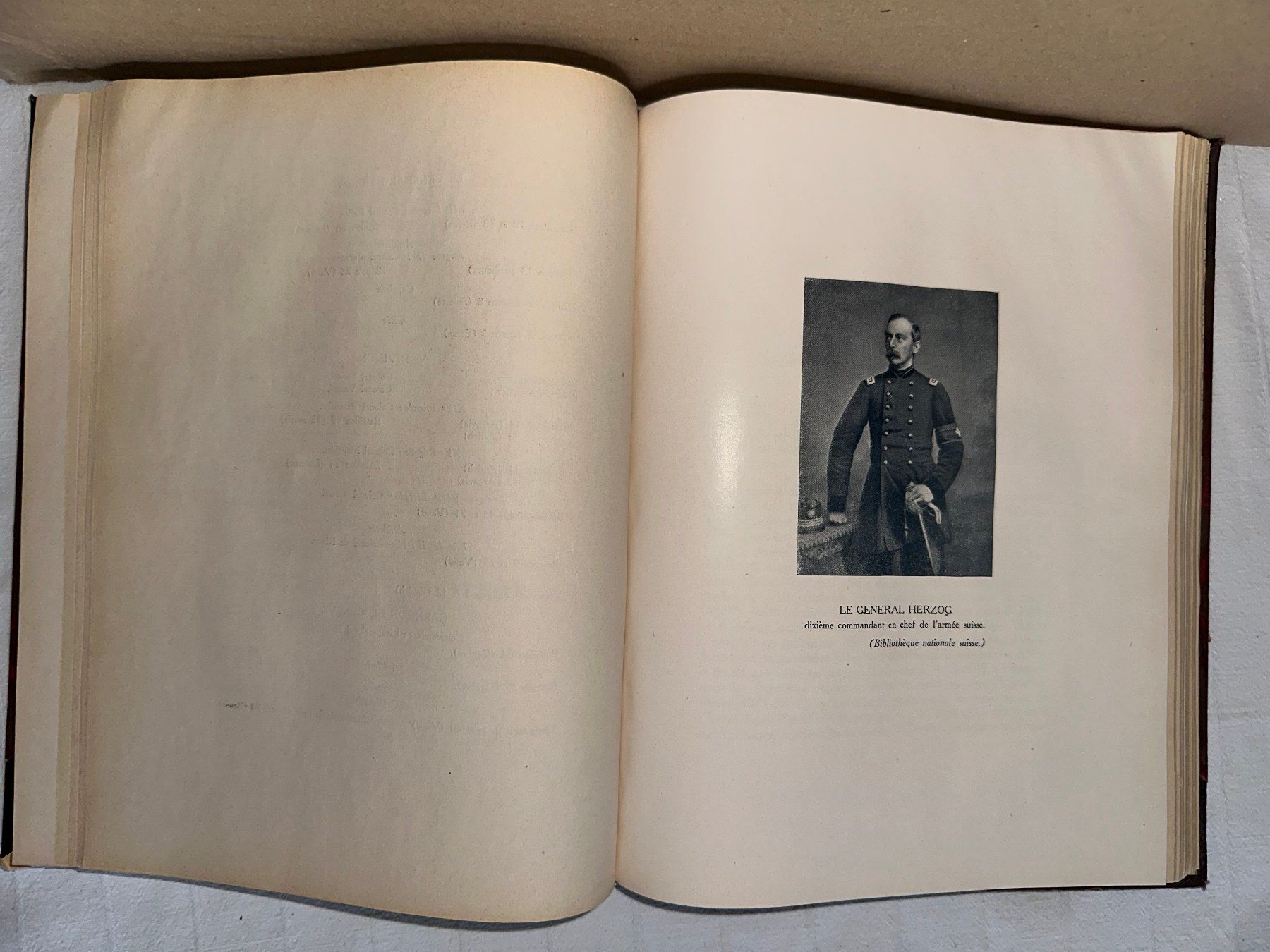 Bücher: Livre "Généraux suisses de Marignan à 1914" – Gebraucht aus Ste-Croix von mjmg 7