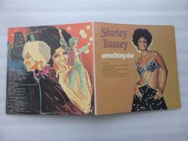 VINYL  LP  SHIRLEY BASSEY