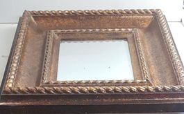 Spiegel aus Holz im Barock Stil