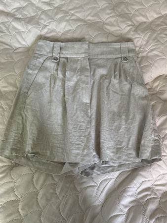 Summer Shorts beige linen blend women's size 36