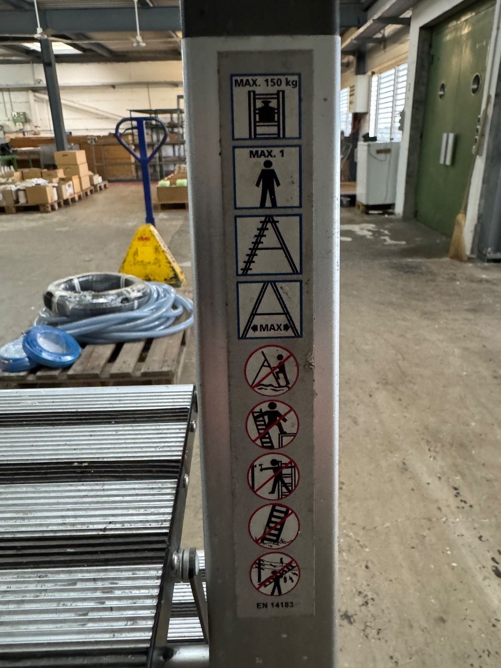 Echelles: 653 Technocraft Aluminium Klappleiter aus Liquidation – D'occasion à Derendingen par Meisterstuecke 3