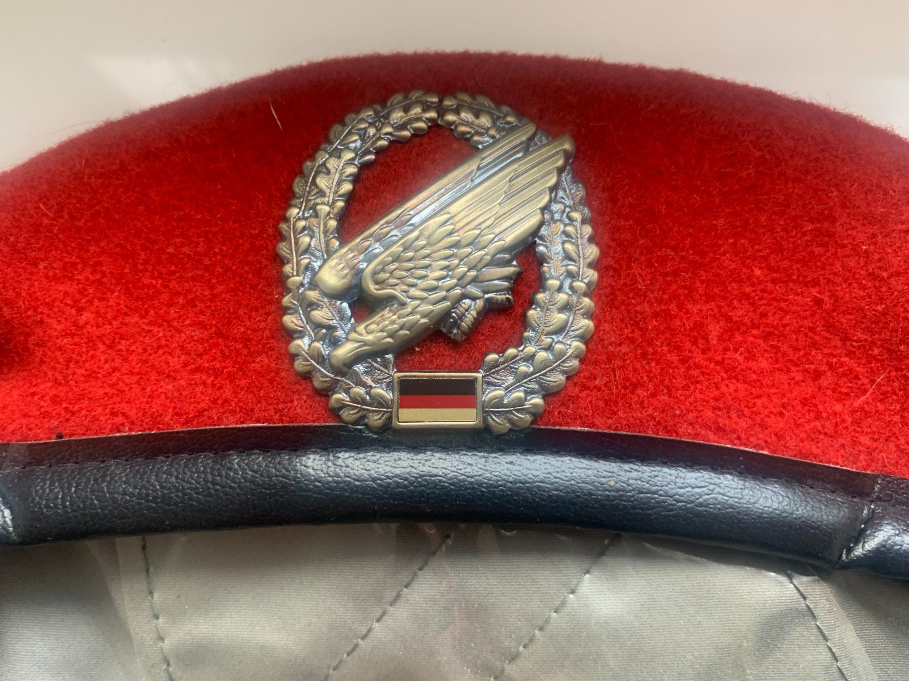Uniformi: Béret Bundeswehr BRD – Usato da Volketswil venduto da zwitsch33 1