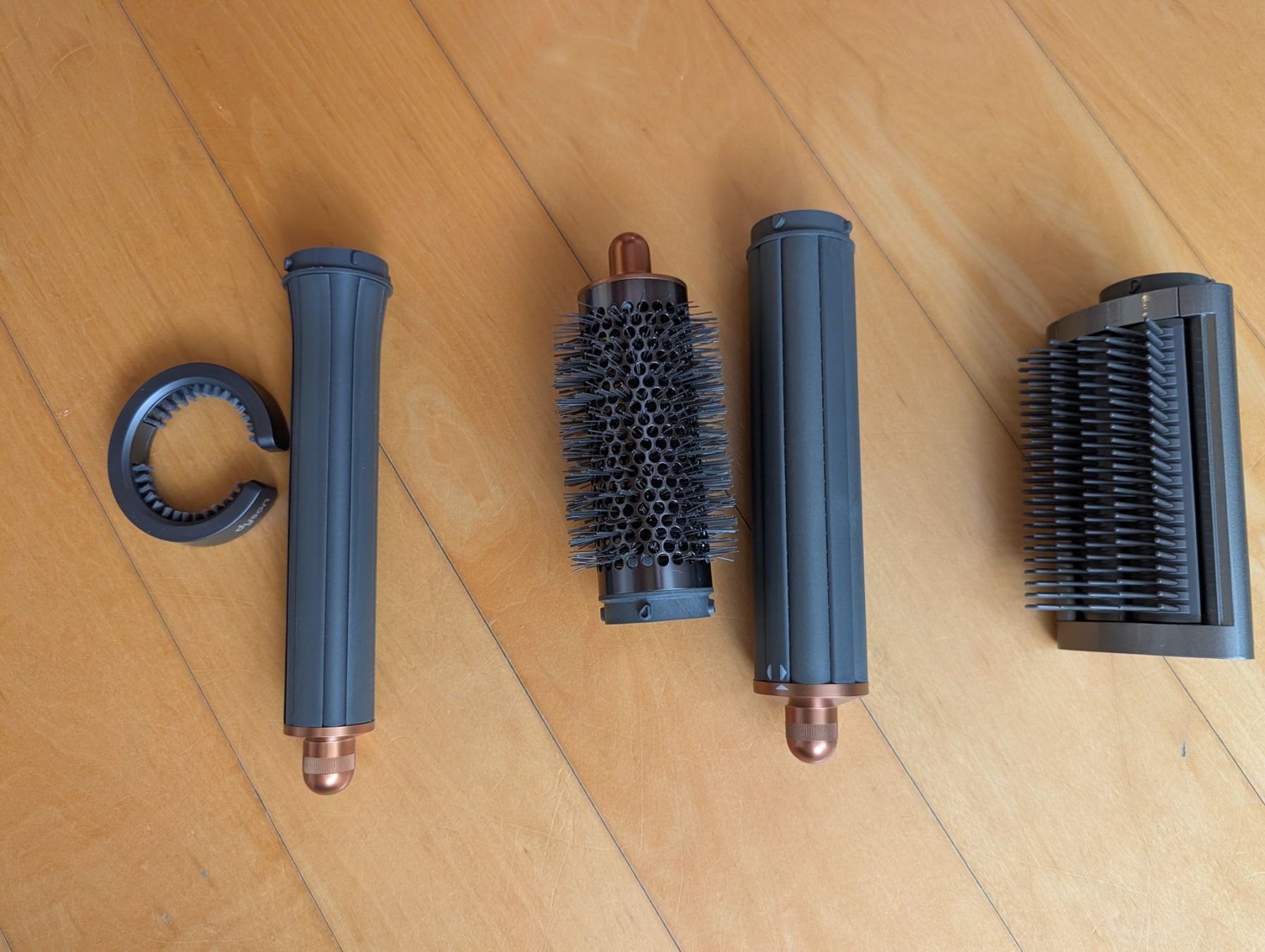 Dyson Asciugacapelli: Dyson Airwrap Long Zubehör – Usato da Stäfa venduto da Fabienne.. 1