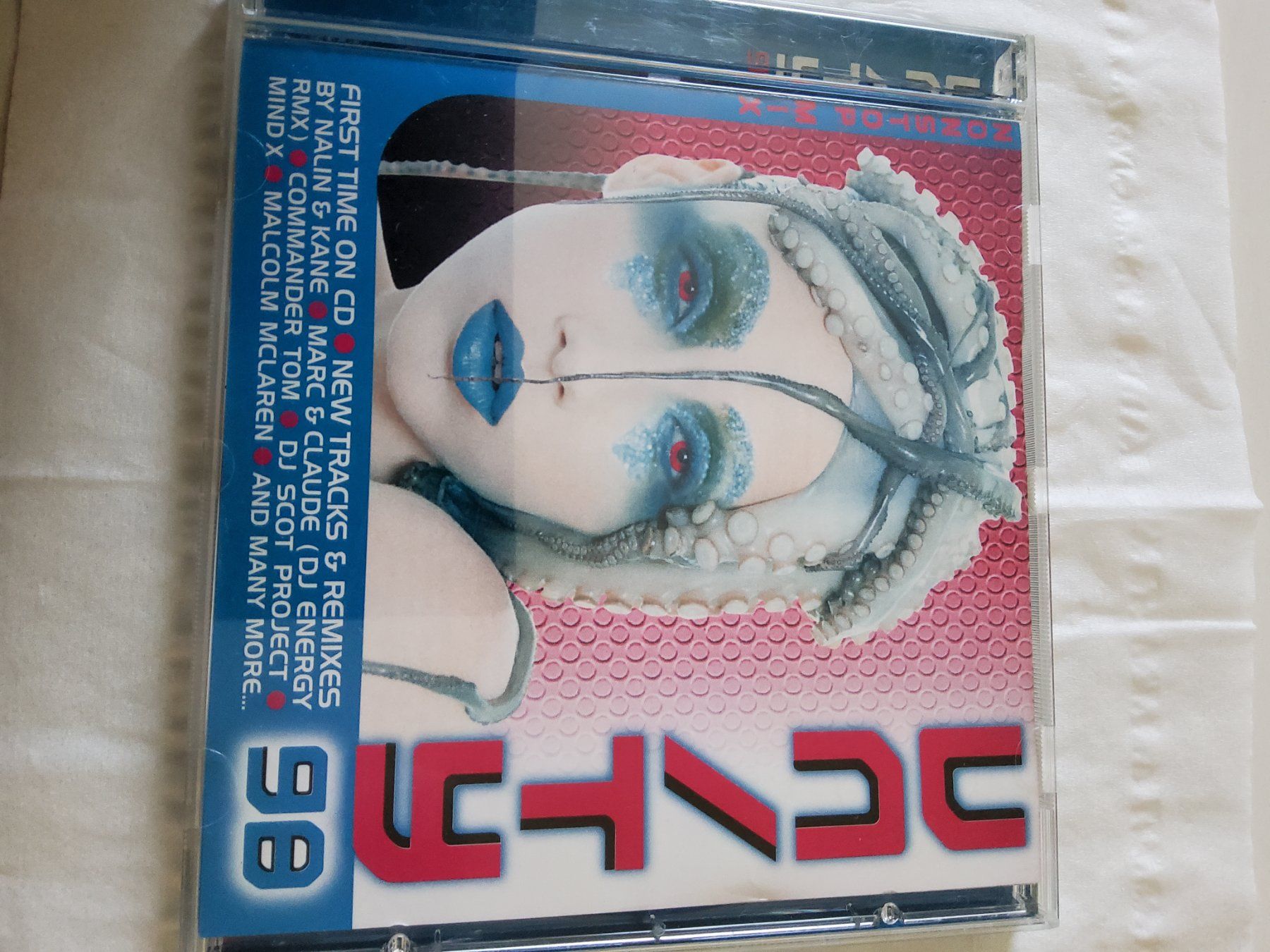 CD: Musiik CD – Usato da Zürich venduto da Dalicelik