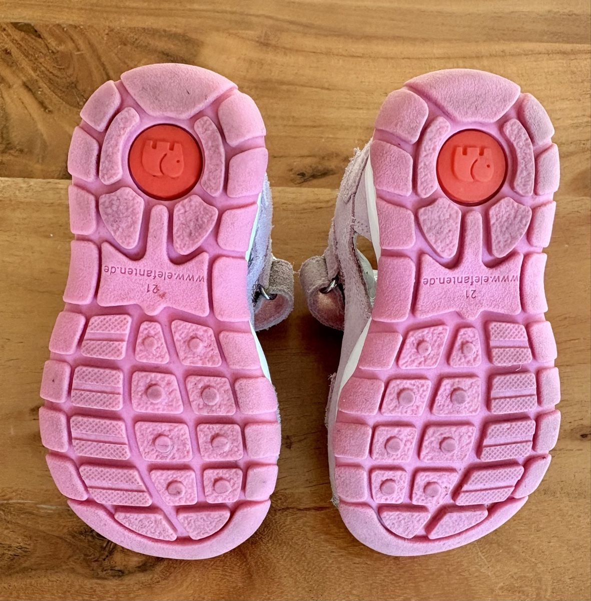 Elefanten Schuhe für Mädchen: Elefanten Sandalen Mädchen Gr.21 – Gebraucht aus Laupen ZH von Lara_23 1