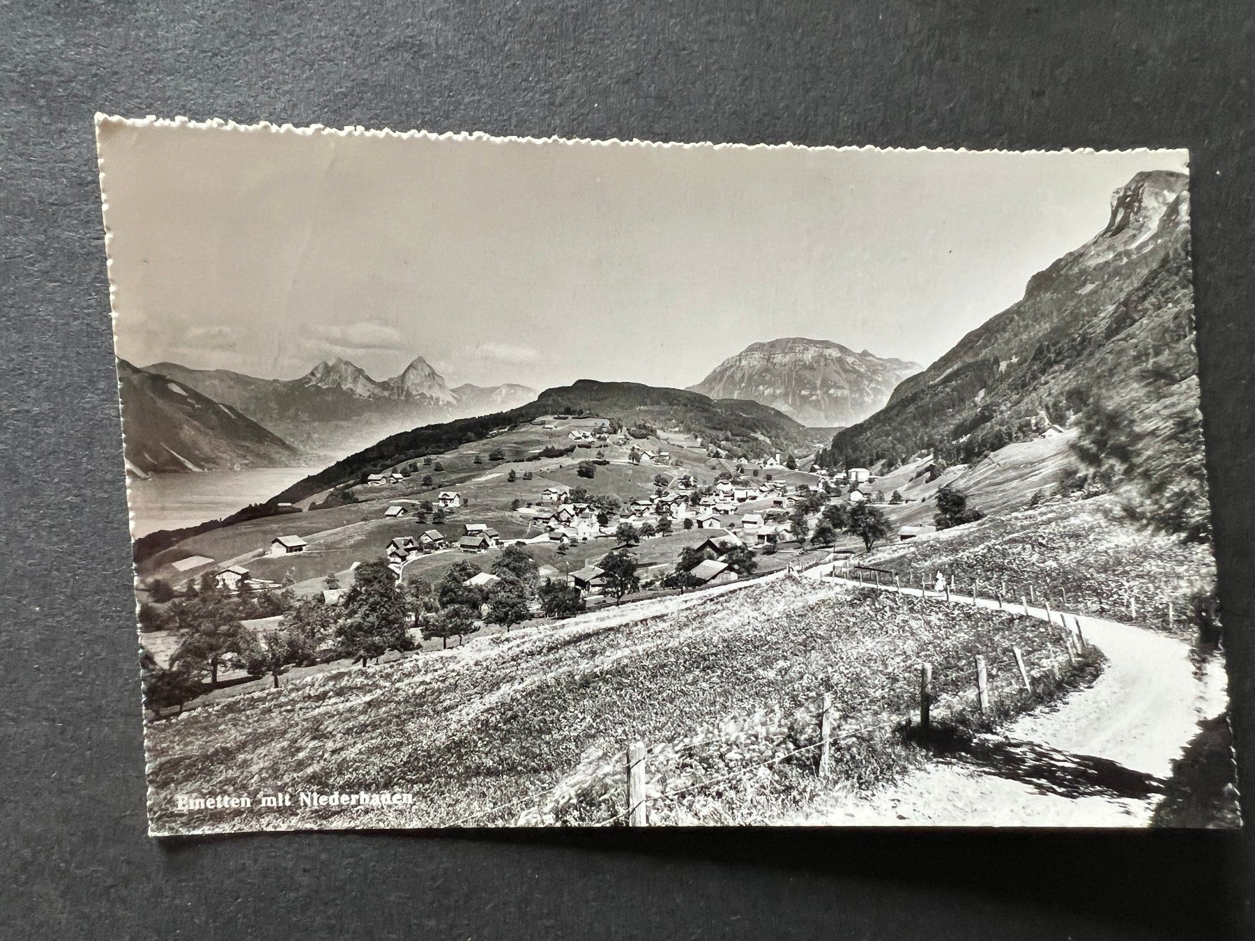Cartoline postali: Ansichtskarte Emetten 1958   (M188) – Usato da Hinwil venduto da Sidi4