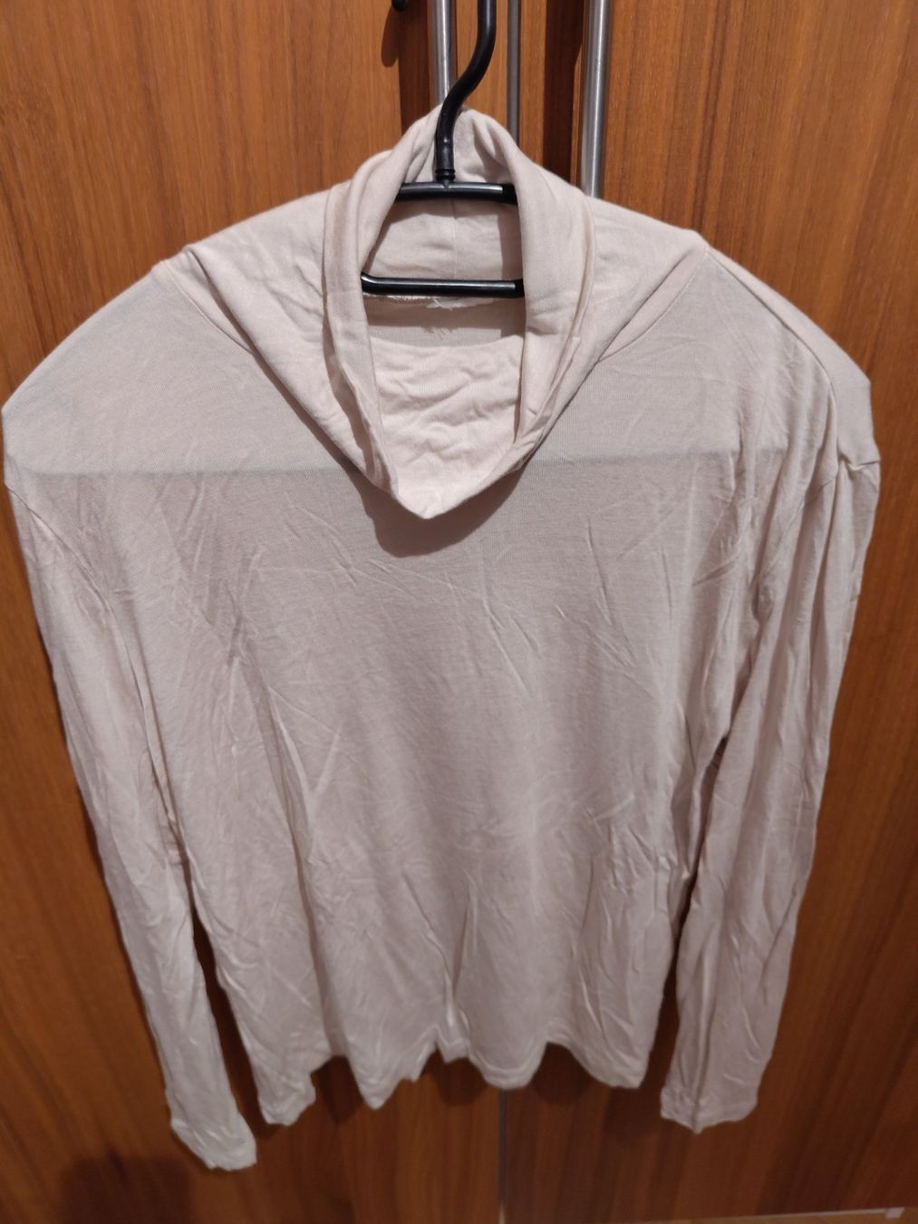 H&M Pullover & Sweatshirts: Rollkragen – Gebraucht aus Bern von Linii