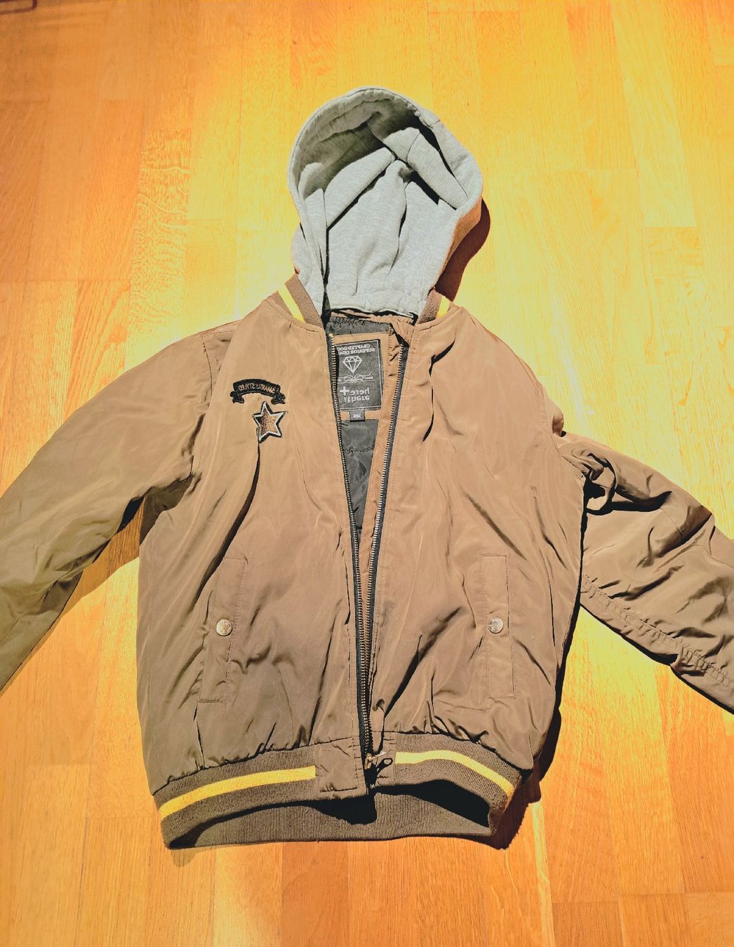 Giacche & Cappotti: Mädchen Jacke, Gr.146 – Usato da Büren an der Aare venduto da trecine