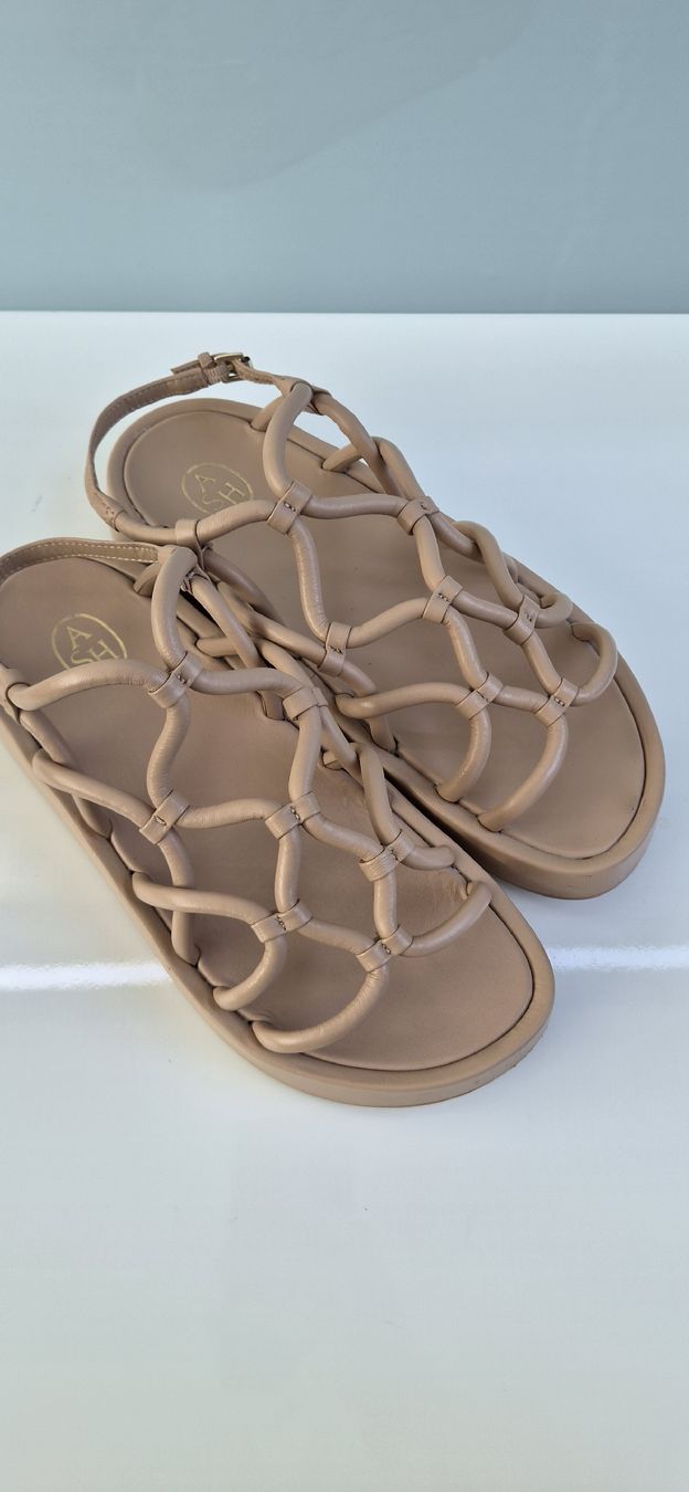 Ash Damenschuhe: ASH Sandalen beige Grösse 38 – Gebraucht aus Rapperswil SG von lemiii 1
