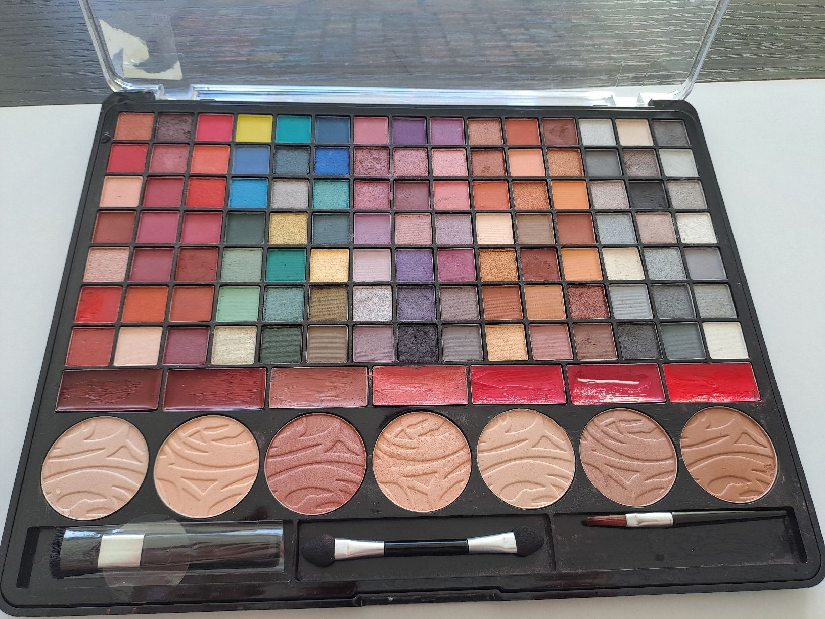 Make-up: Technic Wow Factor Remastered Face Palette - Schminkset – Gebraucht aus Münchenbuchsee von Babsique 1