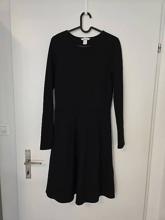 Schwarzes Langarmkleid, Gr. S