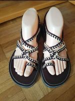 Sandales tressées brunes et blanches,  taille 40, neuf,