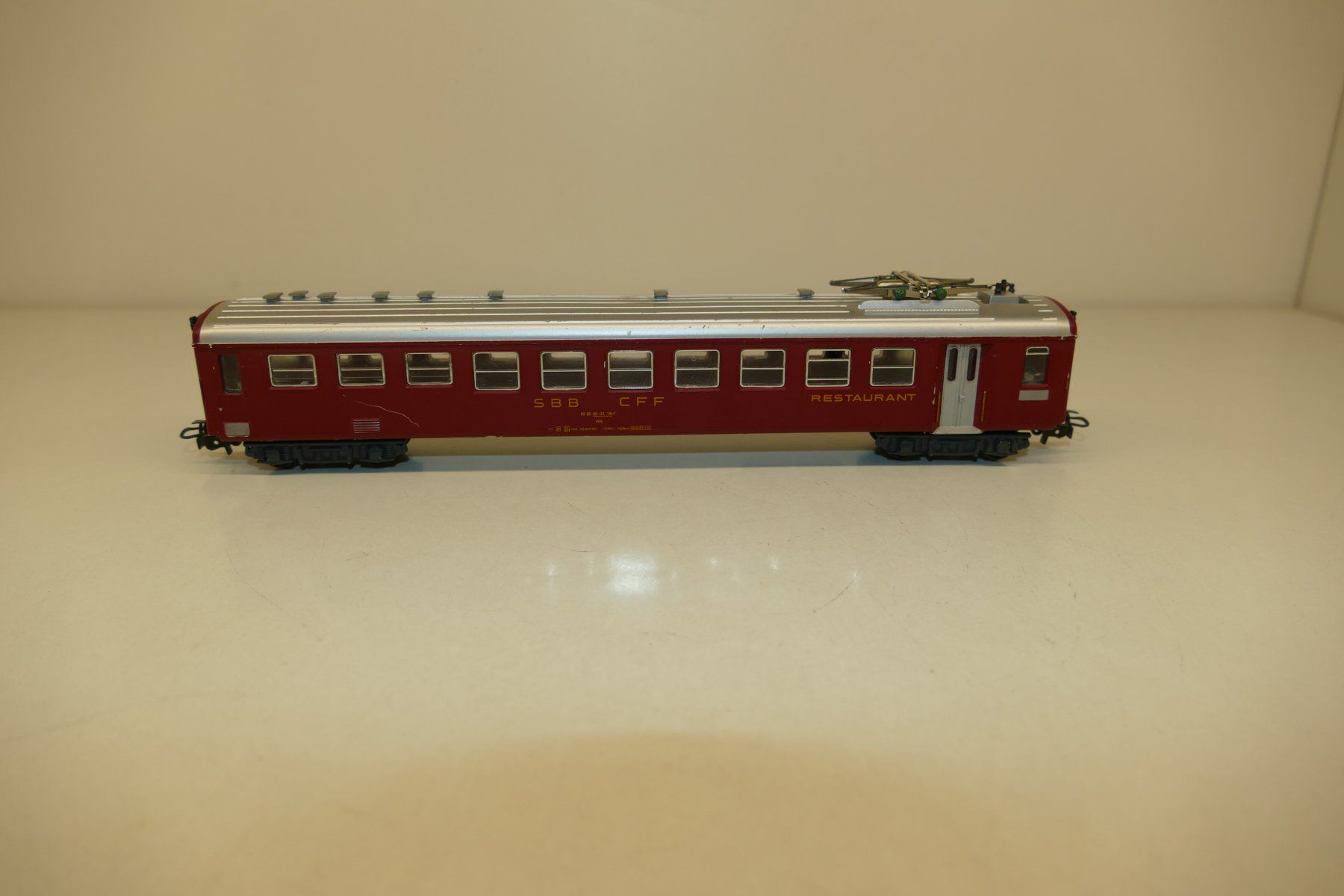 Hag Modellini di ferrovie: Hag H0: SBB Restaurant Wagen Typ WR – Usato da Niederhasli venduto da Flash32 2