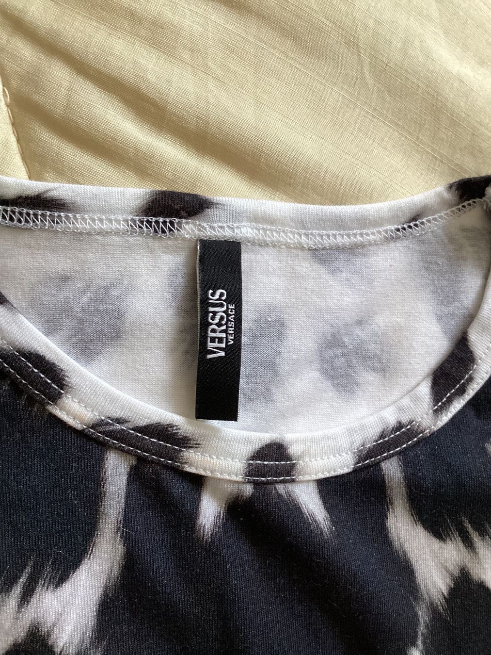 Versace Vestiti: Kleid Versus Versace XS – Nuovo (secondo la descrizione) da Magadino venduto da sylvierosa 4