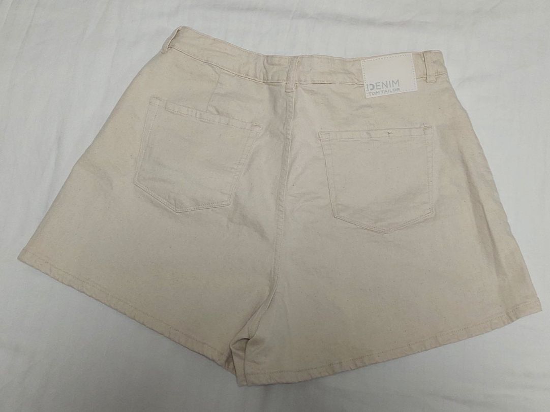Tom Tailor Pantaloni: Shorts Tom Tailor Denim – Nuovo e nell'imballaggio originale da Zürich venduto da Mariaant 1