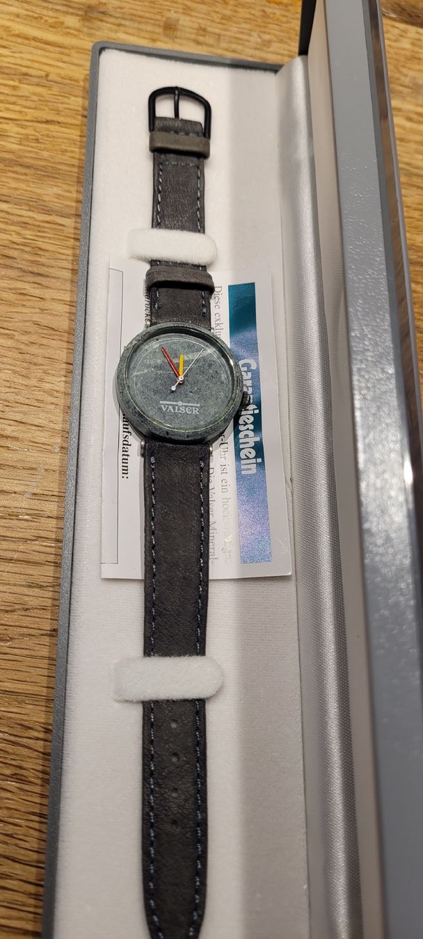 Tissot Montres: Tissot – Neuf (Voir description) à Escholzmatt par anitadreyer