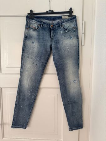 DIESEL Jeans special edition, 7/8, sehr stilvoll gemacht