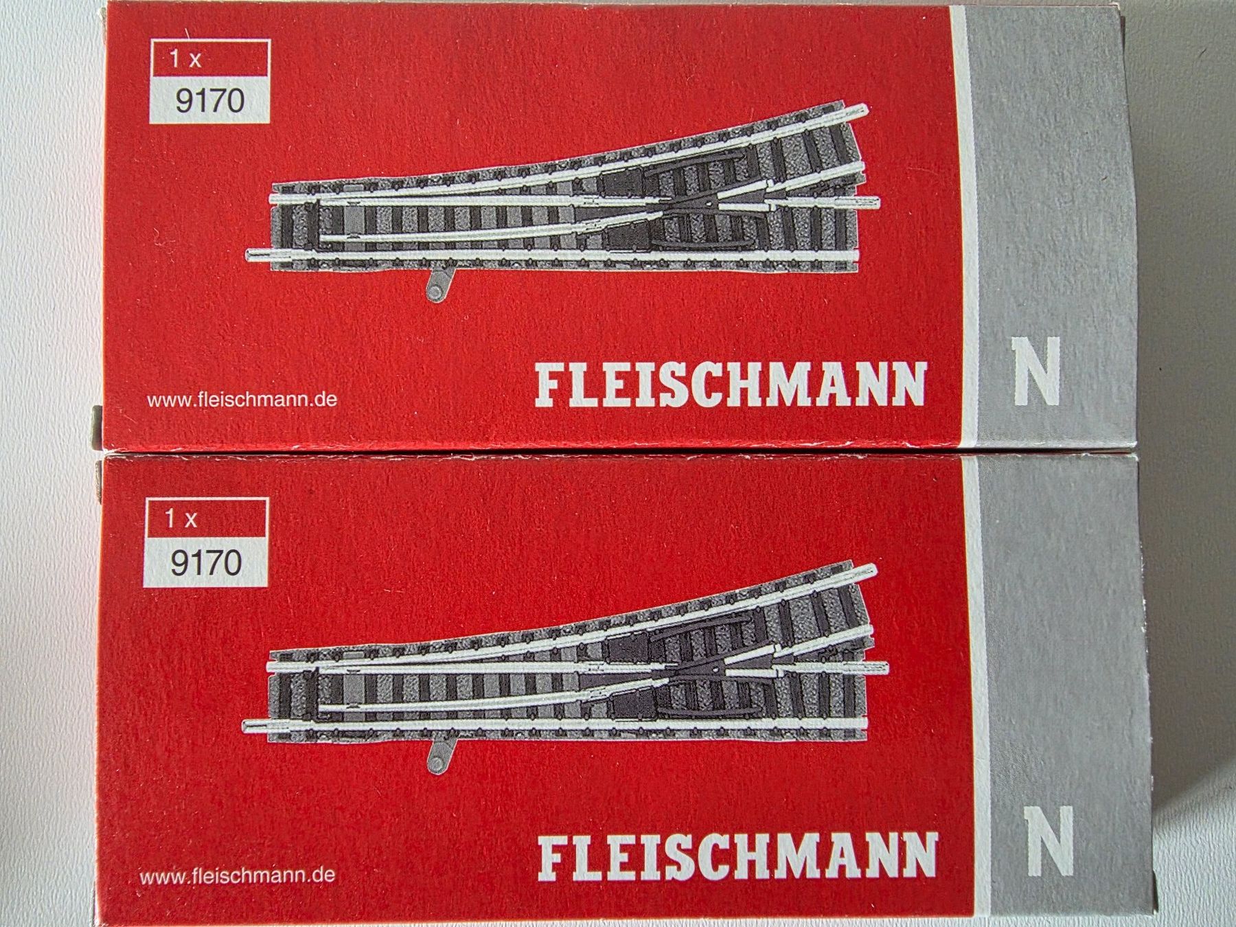 Fleischmann Modellini di ferrovie: 2 Stück Weichen 15°, links – Usato da Seuzach venduto da Loeckeli01