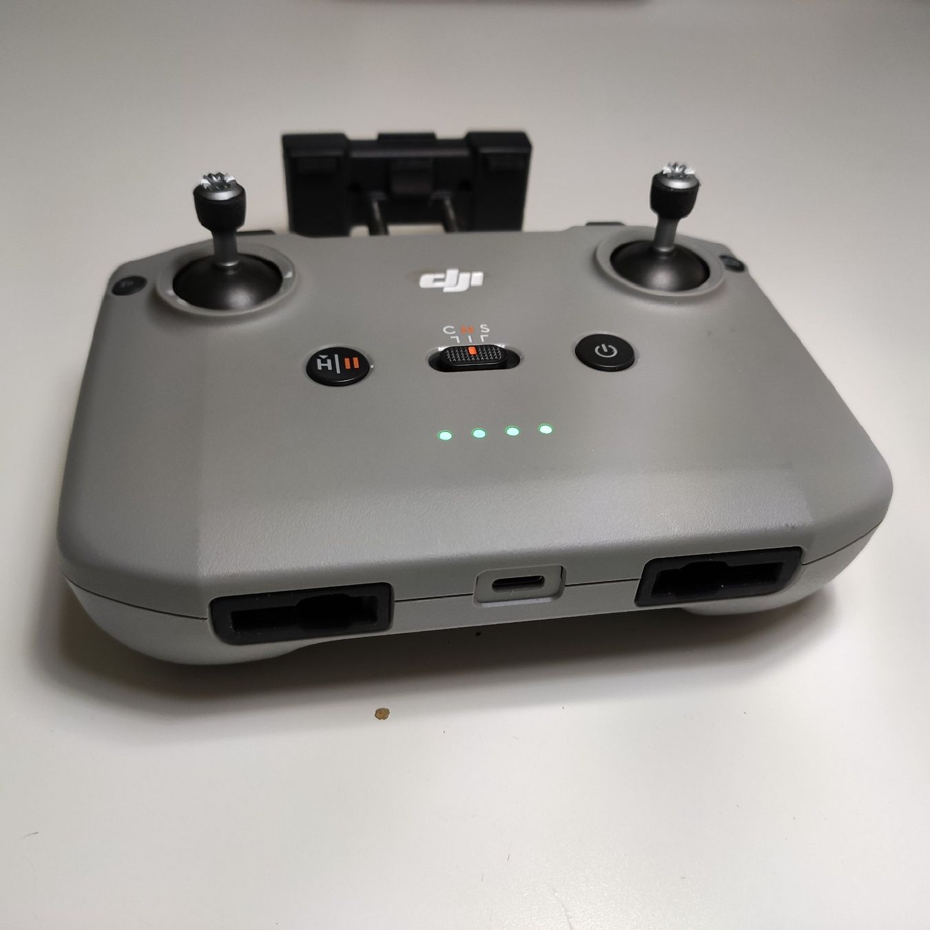 DJI Modellismo RC: DJI Controller RC-N3 (wie NEU/Original!) – Nuovo (secondo la descrizione) da Zürich venduto da Biedermann23 2