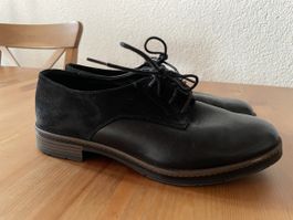 Halbschuhe schwarz, Gr. 39