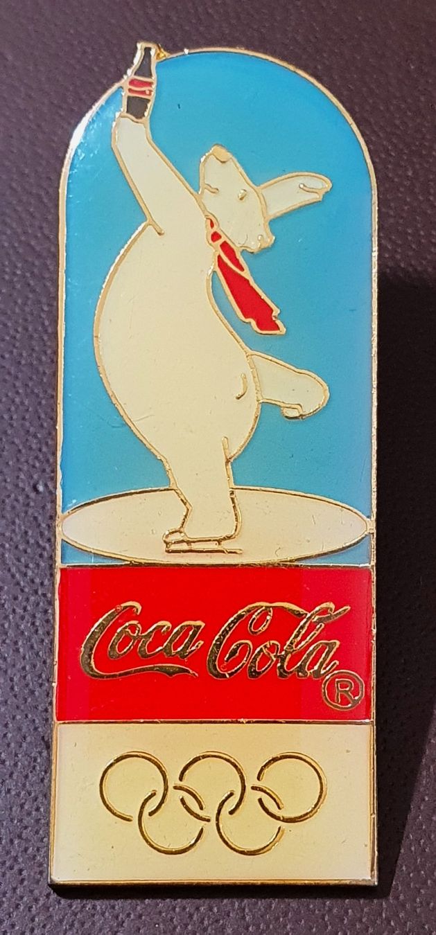 Placchette & Badge: R495 - Pin Eisbär Coca Cola Olympiade – Usato da Reinach BL venduto da Boston-Verkauf