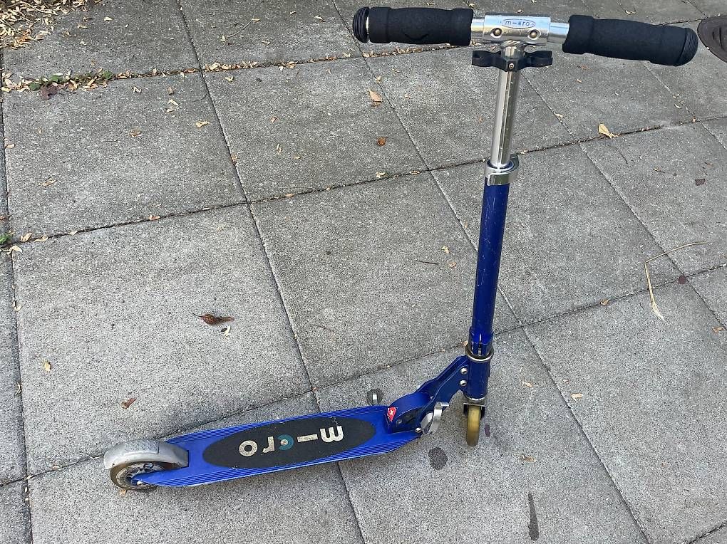 Kickboard: Micro Trotti guter Zustand – D'occasion à Zürich par Andrea-Charlotte
