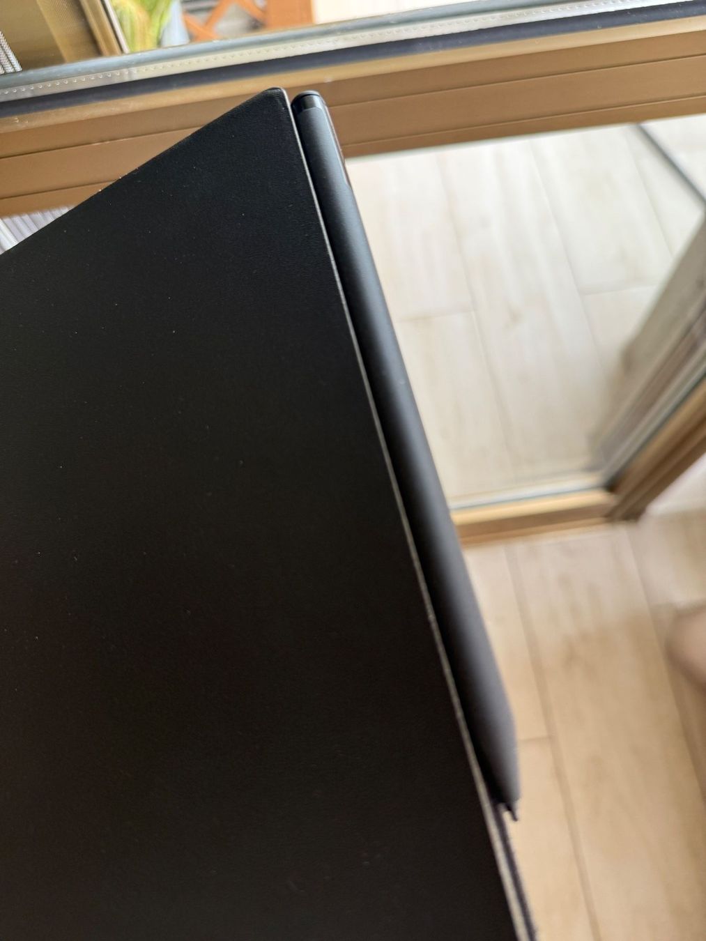 reMarkable Tablet PC: reMarkable 2 + Marker Plus + Leather Folio  like new – Usato da Lugano venduto da Placidof 6